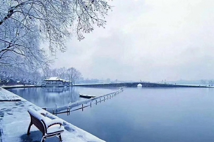 Đoạn kiều tàn tuyết