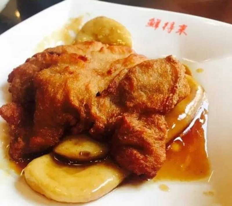 Món Pai Gu Nian Gao - Sườn heo và bánh gạo